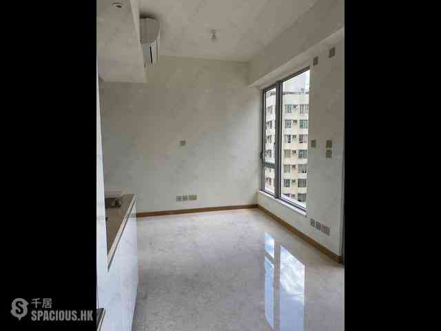 Sai Ying Pun - 63, Pokfulam Amber House (Tower 1) 16
