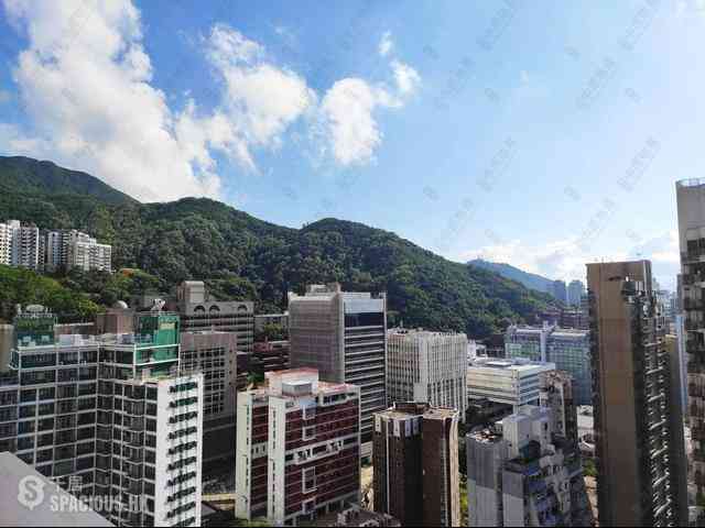 Sai Ying Pun - King's Hill 02