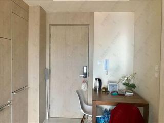 Sai Ying Pun - King's Hill 09