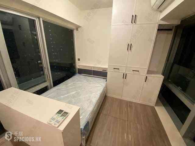 Sai Ying Pun - 63, Pokfulam Emerald House (Tower 2) 12