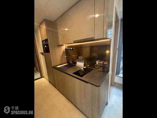 Sai Ying Pun - 9 Eastern Street 08