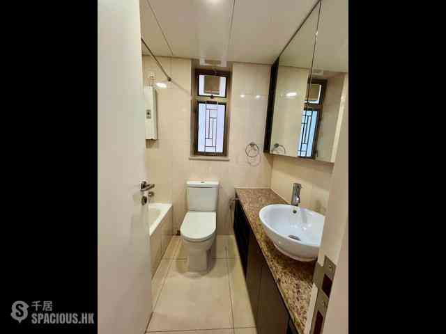 Wan Chai - The Zenith Phase 1 Block 1 02