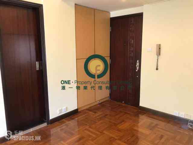 Sai Ying Pun - Chung Yin Court 03