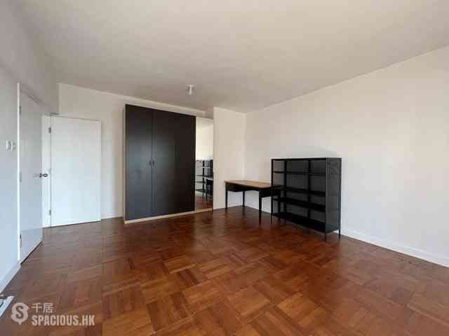 Mid Levels West - Realty Gardens 10
