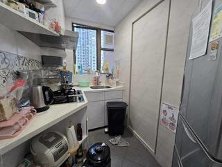 Shek Tong Tsui - The Belcher's Phase 2 Block 8 09