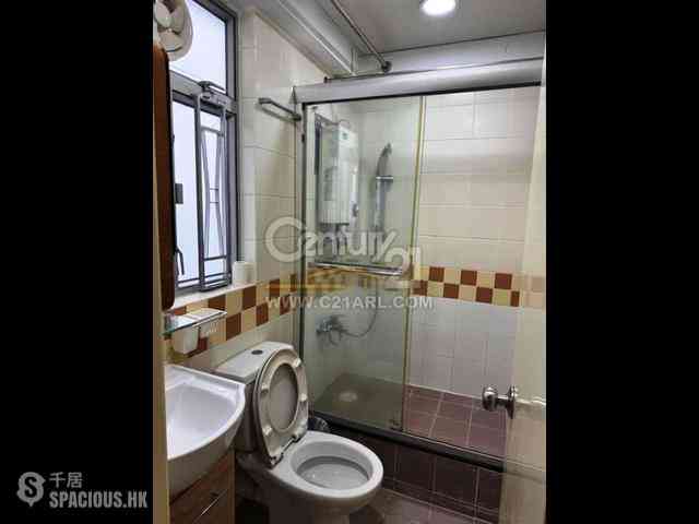 Wong Chuk Hang - Broadview Court 06