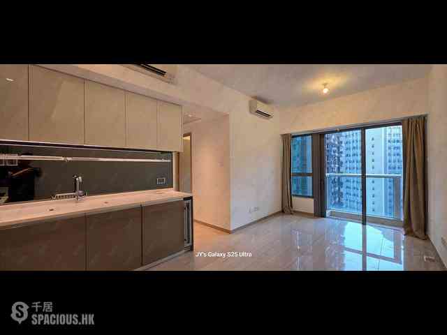 Wong Chuk Hang - The Southside Phase 1 Southland Tower 2B 04