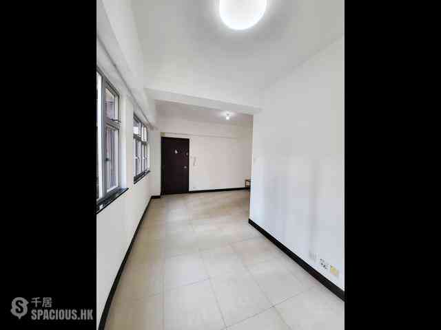 Happy Valley - Fung Woo Building 06