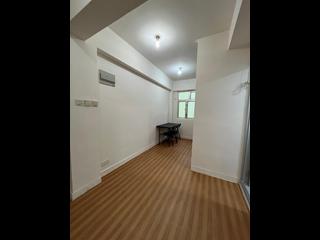 Sai Ying Pun - 256-258, Queen's Road West 04