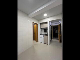Sai Ying Pun - 246, Queen's Road West 03