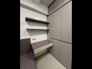 Sai Ying Pun - 246, Queen's Road West 06