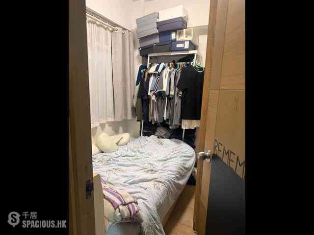 Sai Ying Pun - Hing Wah House 06