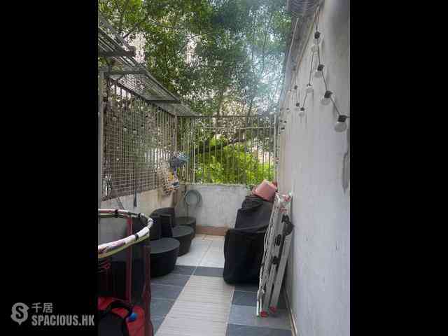 Sai Ying Pun - Hing Wah House 07