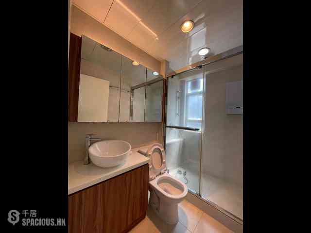 Sai Ying Pun - Hang Fai Building 04