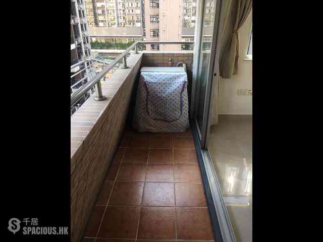 Sai Ying Pun - Wing Lee Building 08