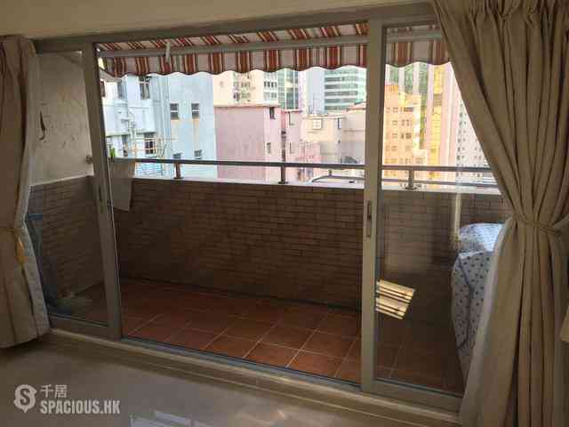 Sai Ying Pun - Wing Lee Building 11