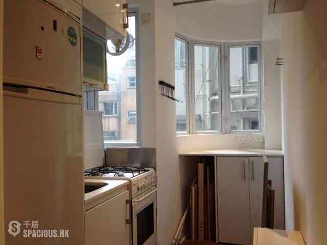 Mid Levels Central - Rich Court 05
