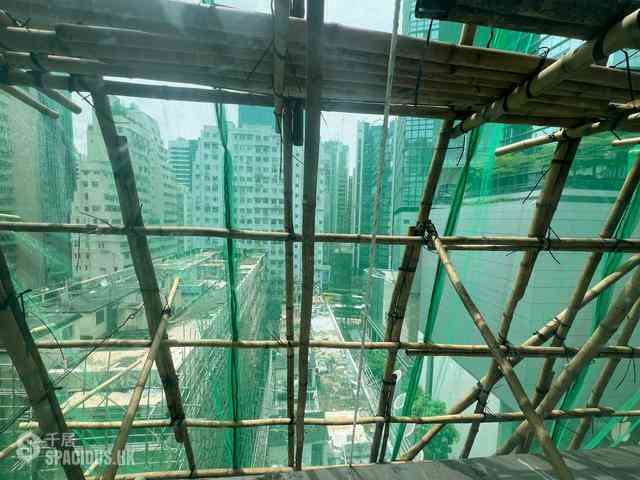 Causeway Bay - Lai Yuen Apartments 07