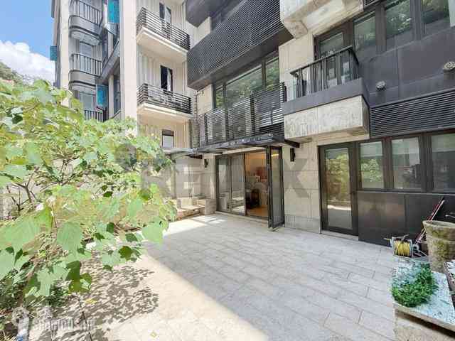 Jardines Lookout - 339, Tai Hang Road 01