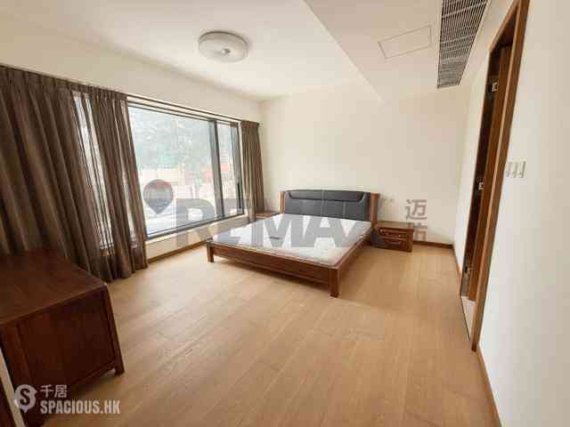 Jardines Lookout - 339, Tai Hang Road 07