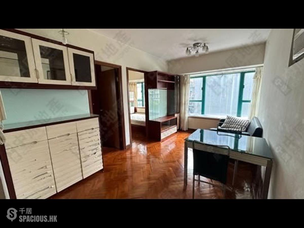 Causeway Bay - The Grandeur 01