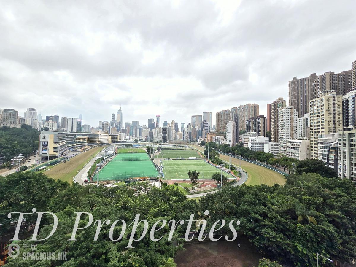 Happy Valley - Hooley Mansion 01