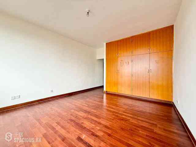 Jardines Lookout - 111, Mount Butler Road 08