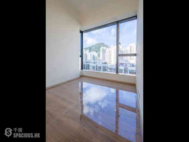 Ngau Tau Kok - The Aperture 03