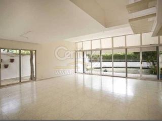 Pok Fu Lam - Bisney Villas 02