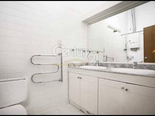 Pok Fu Lam - Bisney Villas 04