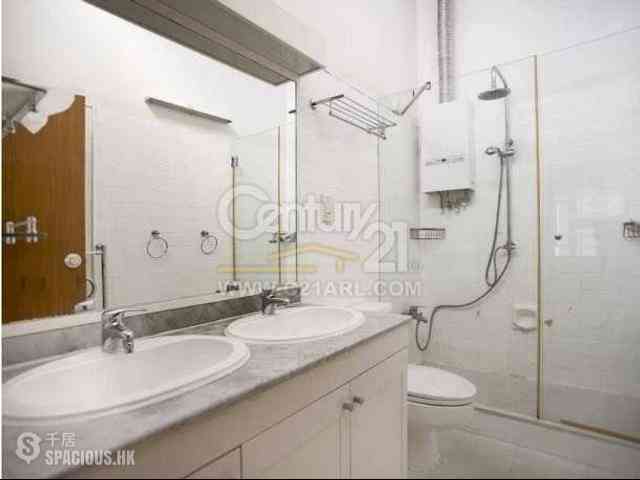 Pok Fu Lam - Bisney Villas 05