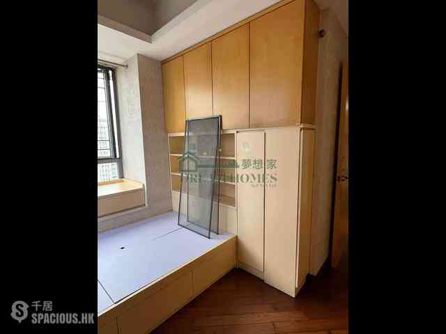 Sheung Wan - One Pacific Heights 11