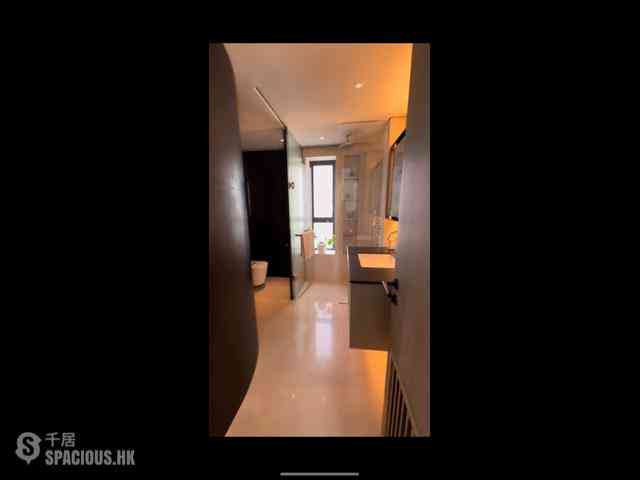 Sheung Wan - 42, Tung St. 07
