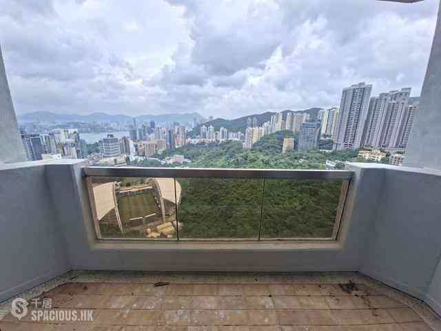 Happy Valley - Broadwood Park 05