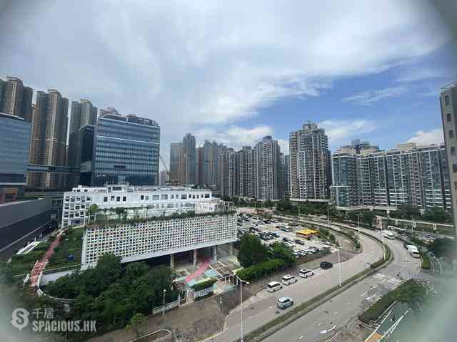 Tseung Kwan O - Capri Block 8 06