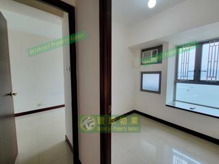 Kennedy Town - The Merton Tower 2 12