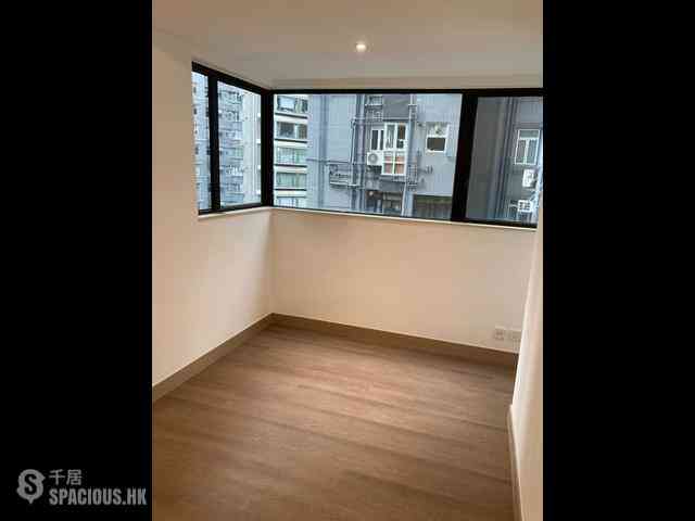 Mid Levels Central - 62B, Robinson Road 03