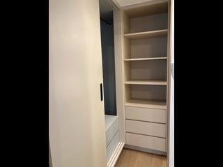 Mid Levels Central - 62B, Robinson Road 05