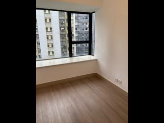 Mid Levels Central - 62B, Robinson Road 11