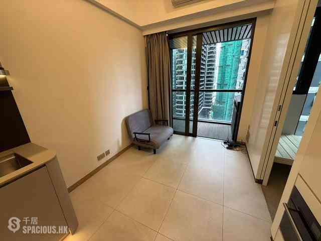 Hung Hom - Midtown South (Baker Circle One) 03