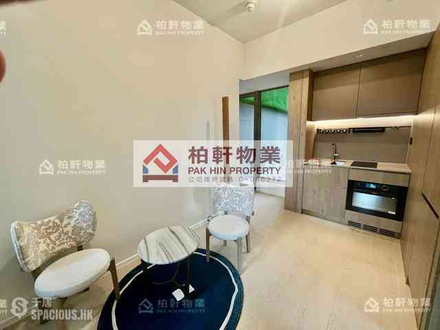 Quarry Bay - Finnie 03