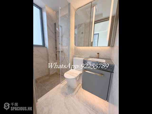 Sai Ying Pun - Des Voeux W Residence 06