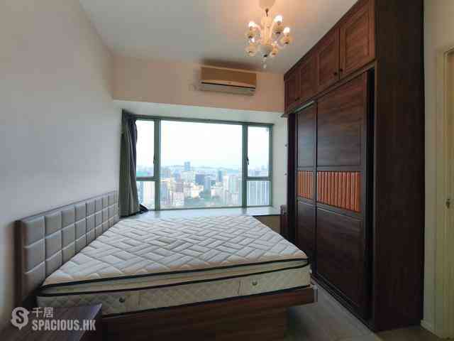 Tsim Sha Tsui - The Victoria Towers 06