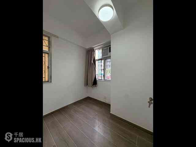 Sai Ying Pun - Federate Building 06