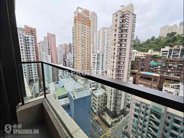 Happy Valley - Eight Kwai Fong Happy Valley 07