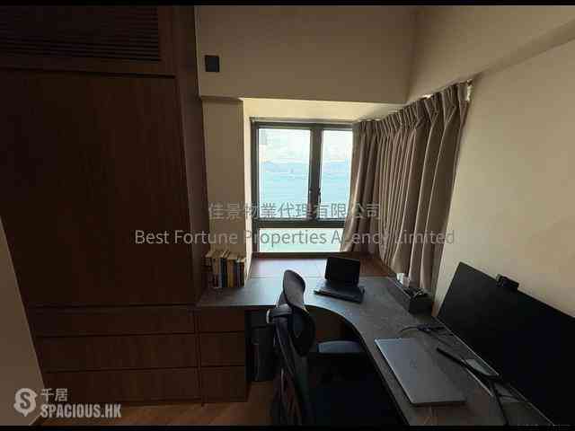 Kennedy Town - 60, Victoria Road 10