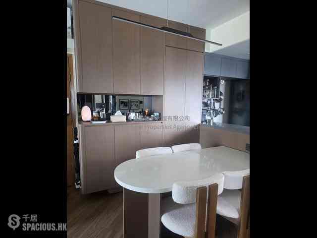 Kennedy Town - 60, Victoria Road 06