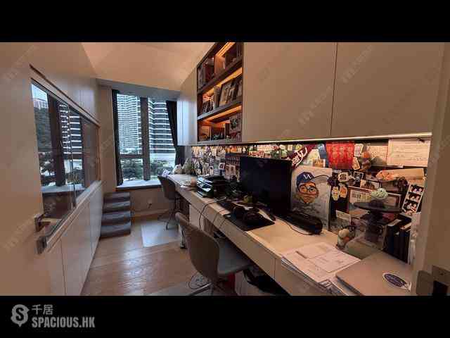 Cyberport - Residence Bel-Air Phase 4 Bel-Air on the Peak Tower 6 04