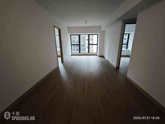 Mid Levels Central - 62B, Robinson Road 02