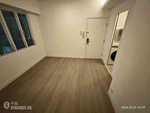 Mid Levels Central - Floral Tower 01